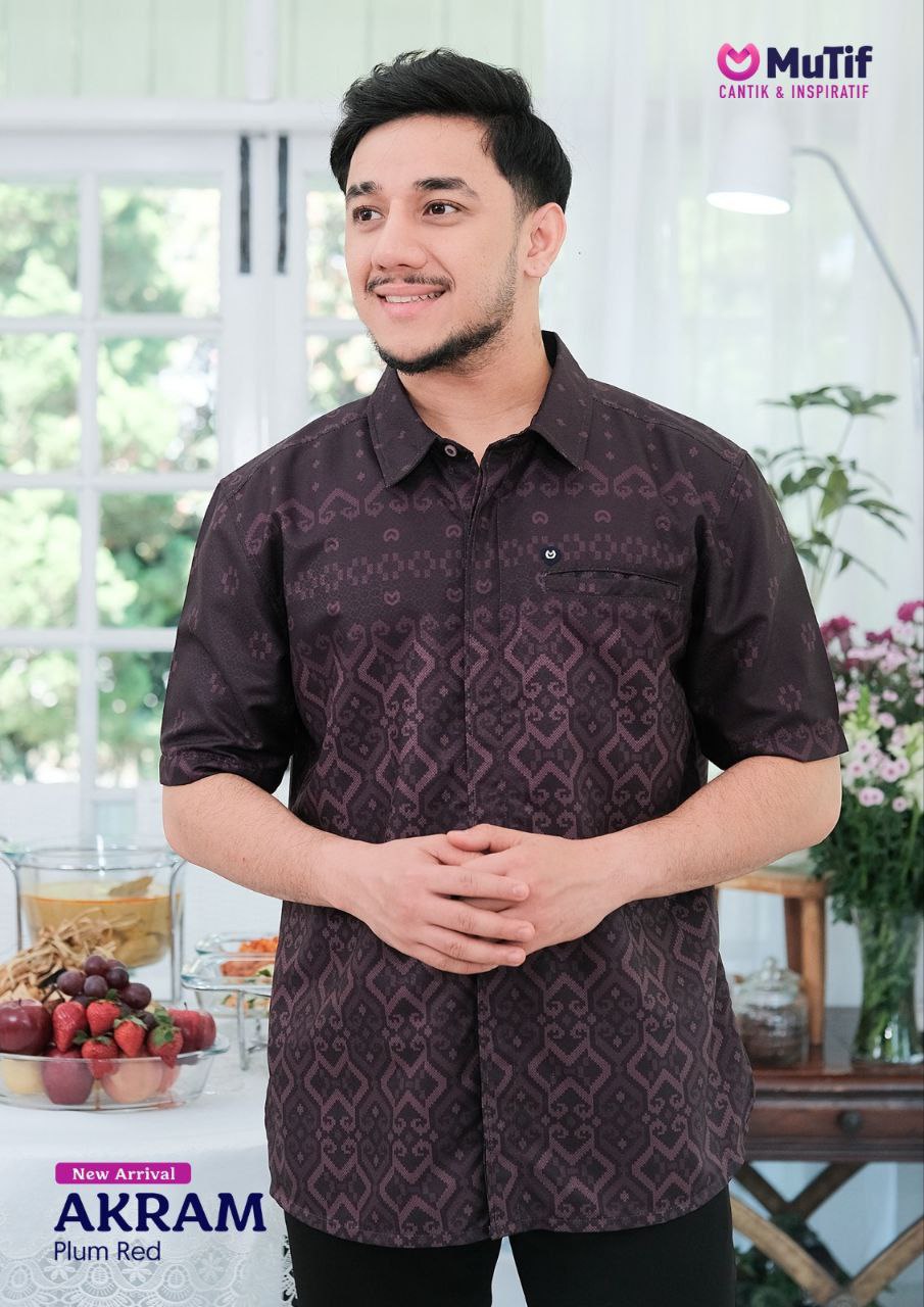 MUTIF AKRAM PLUM RED