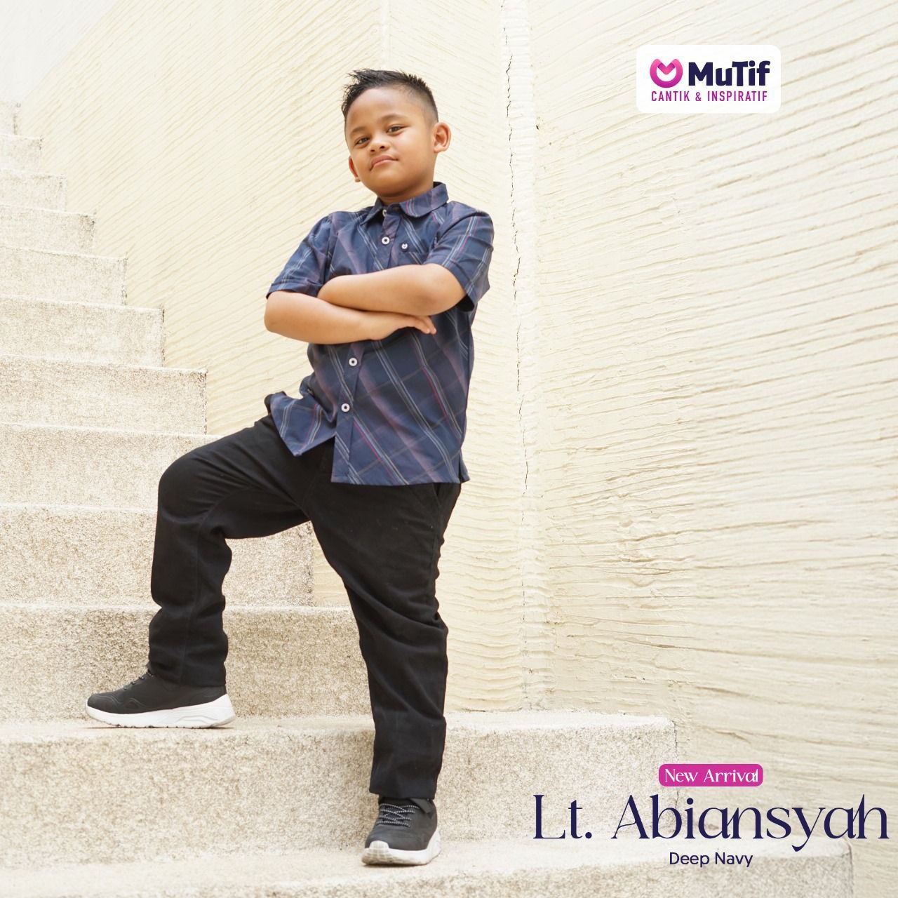 MUTIF LITTLE ABIANSYAH DEEP NAVY
