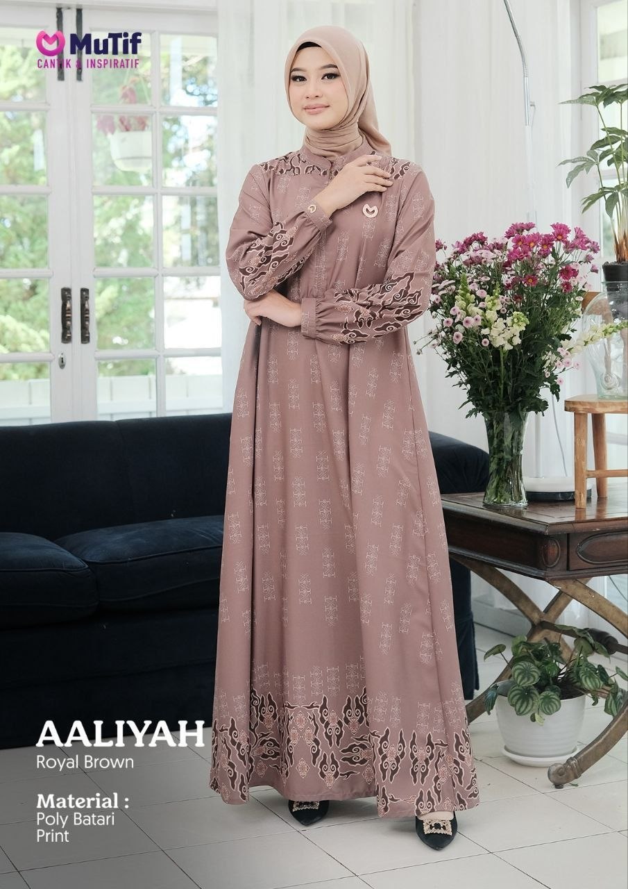 MUTIF AALIYAH ROYAL BROWN