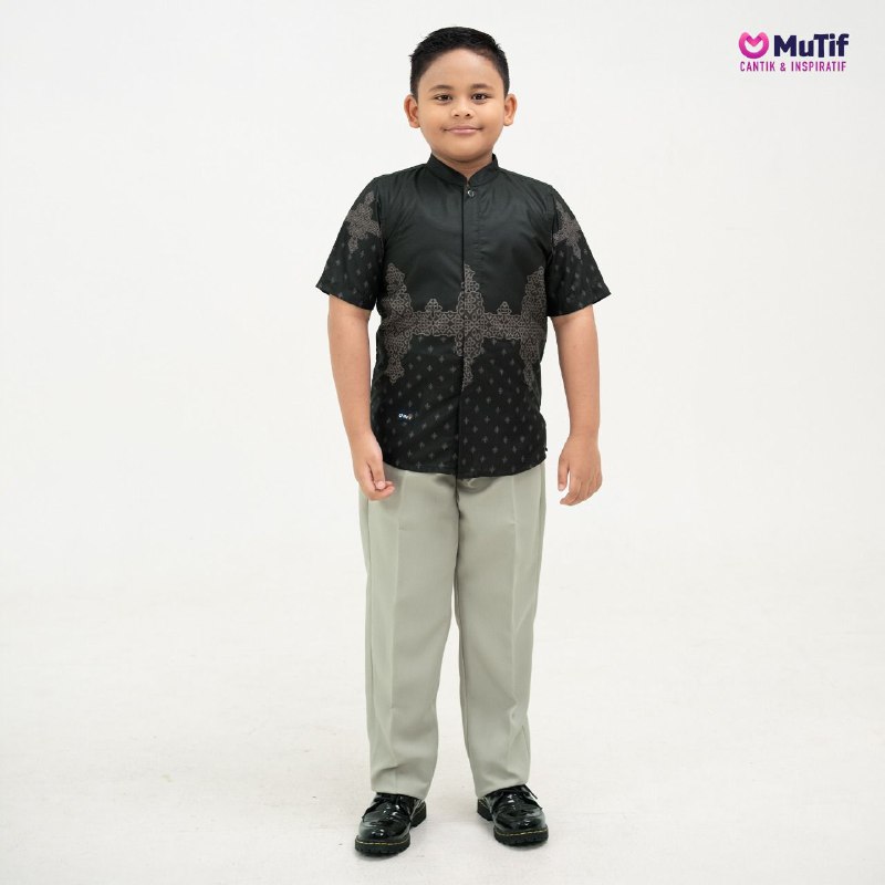 MUTIF LITTLE AZZAM EVERBLACK